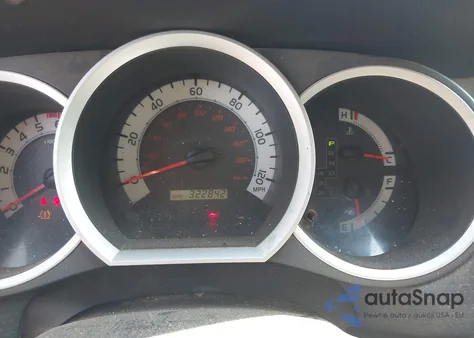 2014 Toyota Tacoma Base V6 из США, поврежденный, VIN 3TMLU4EN7EM160197